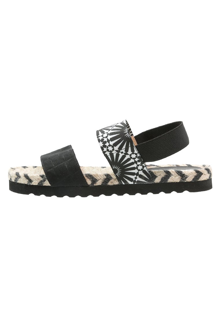 Desigual FORMENTERA - Sandali con plateau negro Donna Promo Scarpe,desigual borsellini,borse desigual saldi,milano Spaccio,Fresco a Buon Mercato Desigual-Donna Promo-Scarpe Vendita Online | Rivenditori Italia Desigual-Donna Promo-Scarpe - Grande Sconto Nel Nostro Negozio
